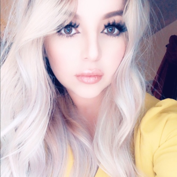 Meet your Posher, Jazmin - Picture 1 of 1